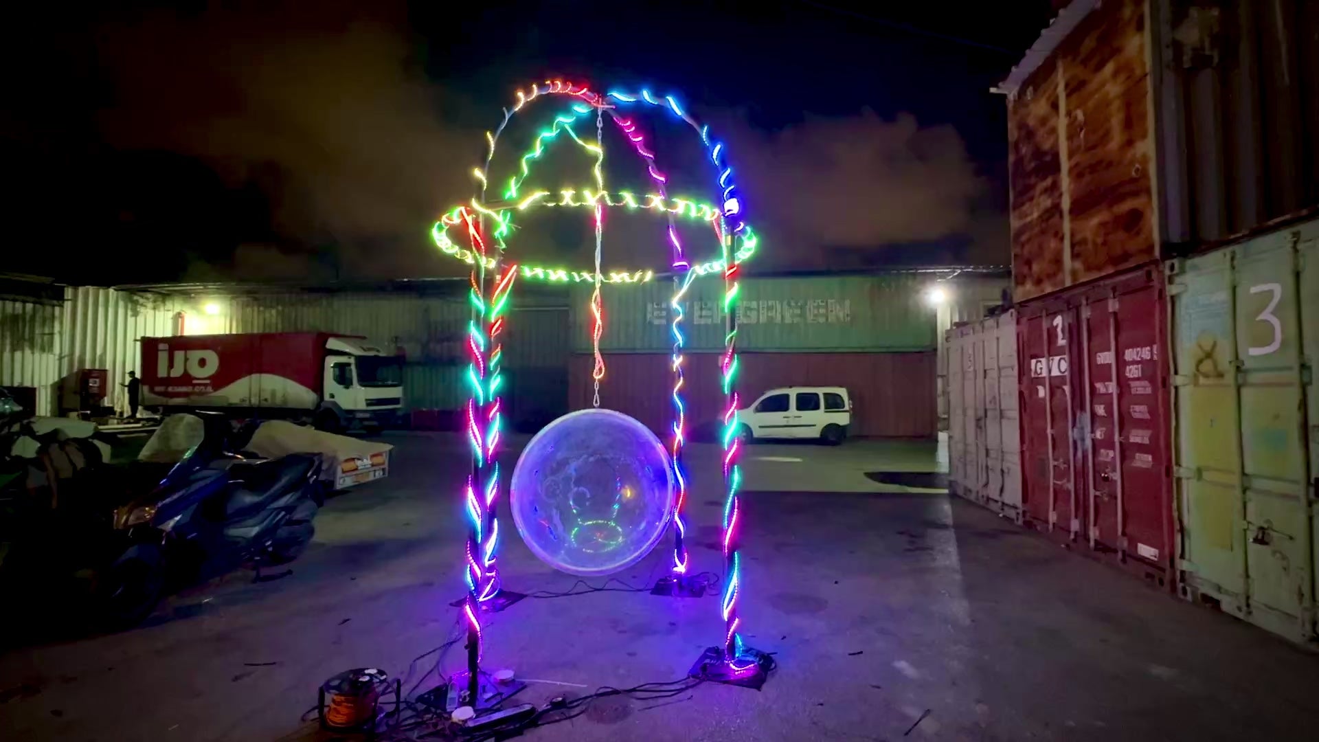 Load video: SWING OF LIGHTS